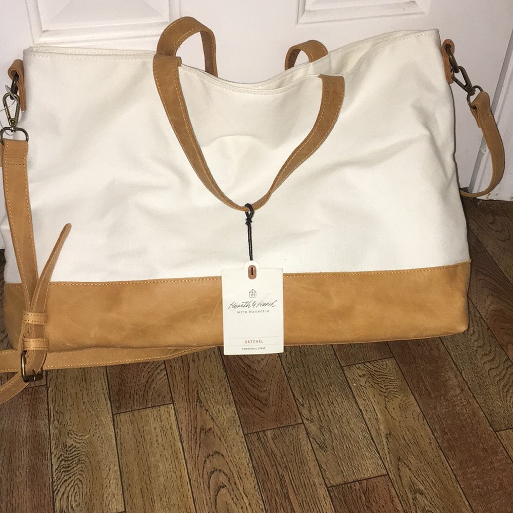 👜New Hearth and Hand Satchel 👜